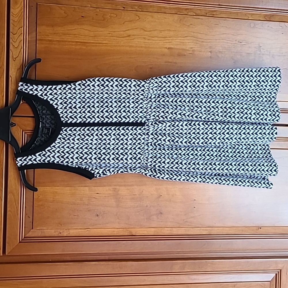 Aqua BLK/WH Dress